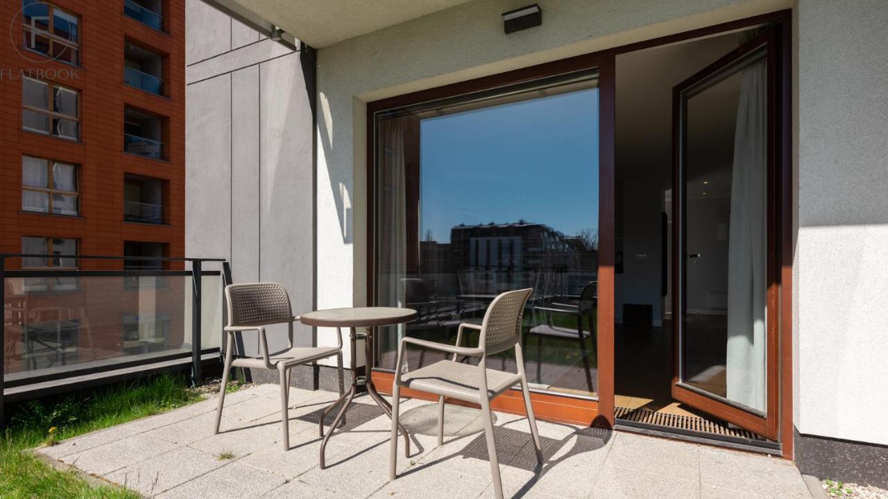 Flatbook - City Center Spa Apartments Motlawa Гданьск Экстерьер фото