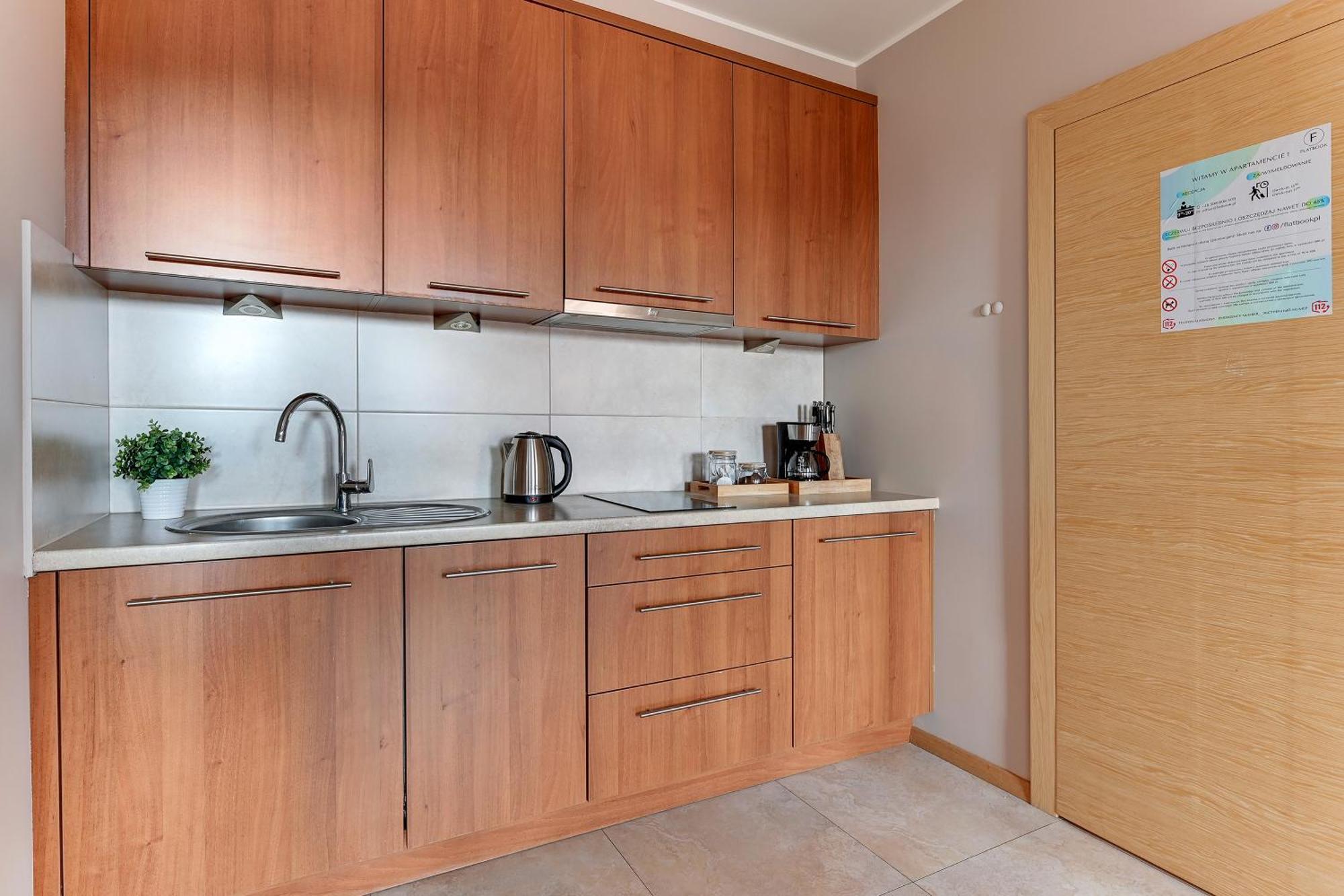 Flatbook - City Center Spa Apartments Motlawa Гданьск Экстерьер фото